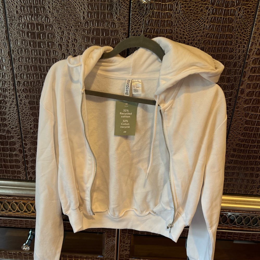 Cropped white Zip-Up Hoodie